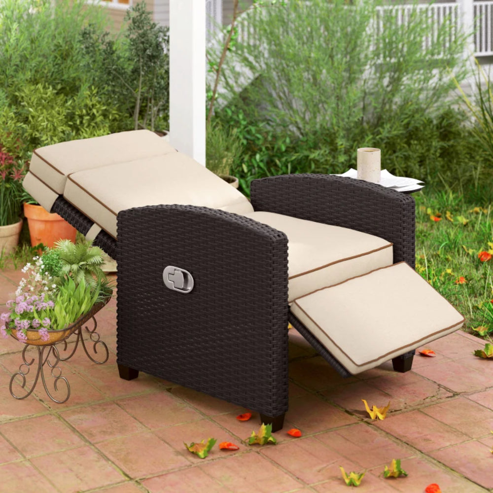 Outsunny 145&deg; Reclining Rattan Armchair, with Footrest