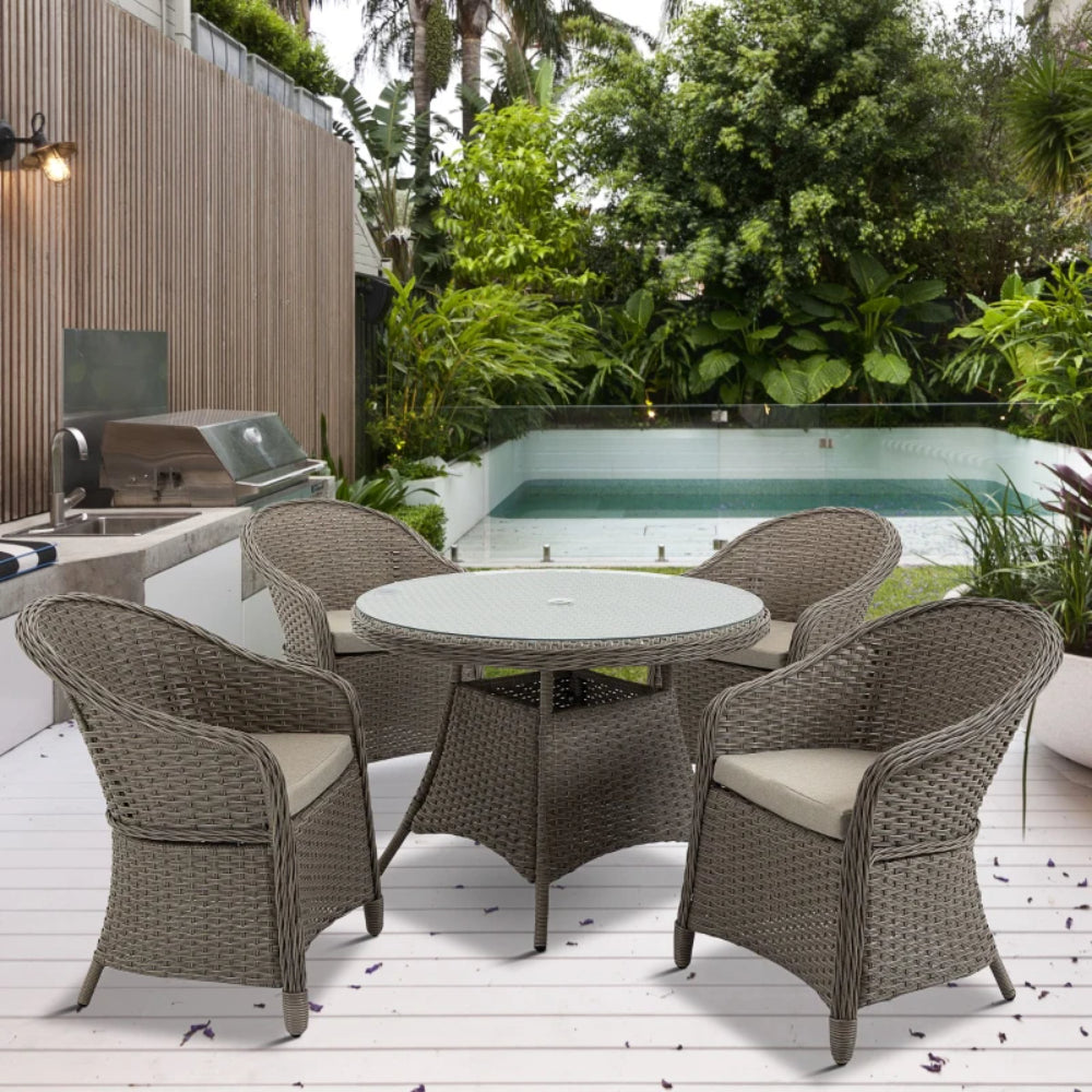 Outsunny 4 Seater Rattan Garden Furniture Set with Cushions, Round PE Rattan Dining Set with Glass-Top Table, Umbrella Hole, Outdoor Garden Table and Chairs