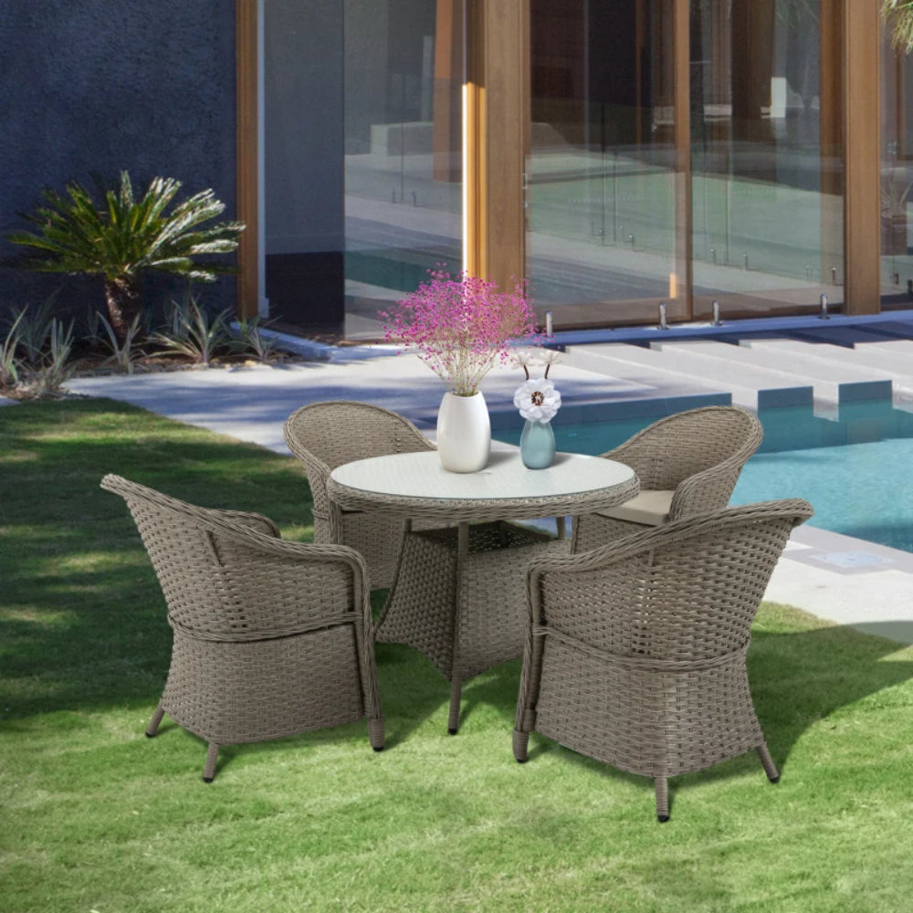 Outsunny 4 Seater Rattan Garden Furniture Set with Cushions, Round PE Rattan Dining Set with Glass-Top Table, Umbrella Hole, Outdoor Garden Table and Chairs