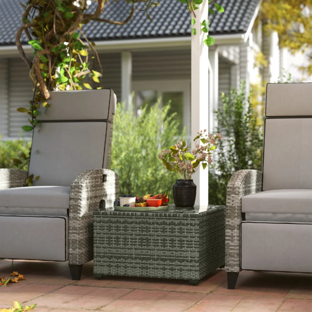 Outsunny 62 x 62cm Glass-Top Rattan Side Table
