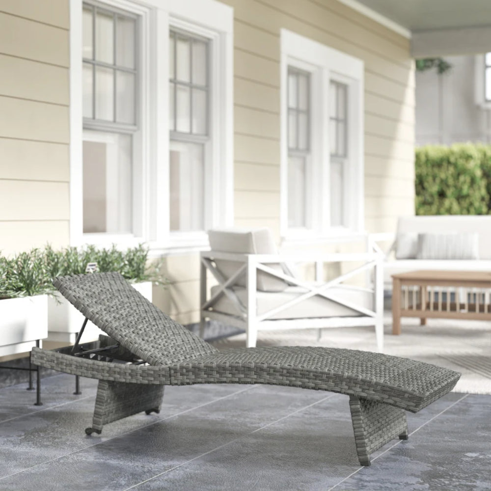 Outsunny Outdoor PE Rattan Sun Lounger, Folding Wicker Garden Lounger Recliner with 4-Level Adjustable Backrest, Rolling Sunbed Lounge Chair with Wheels, Non-Slip Legs for Balcony, Beach