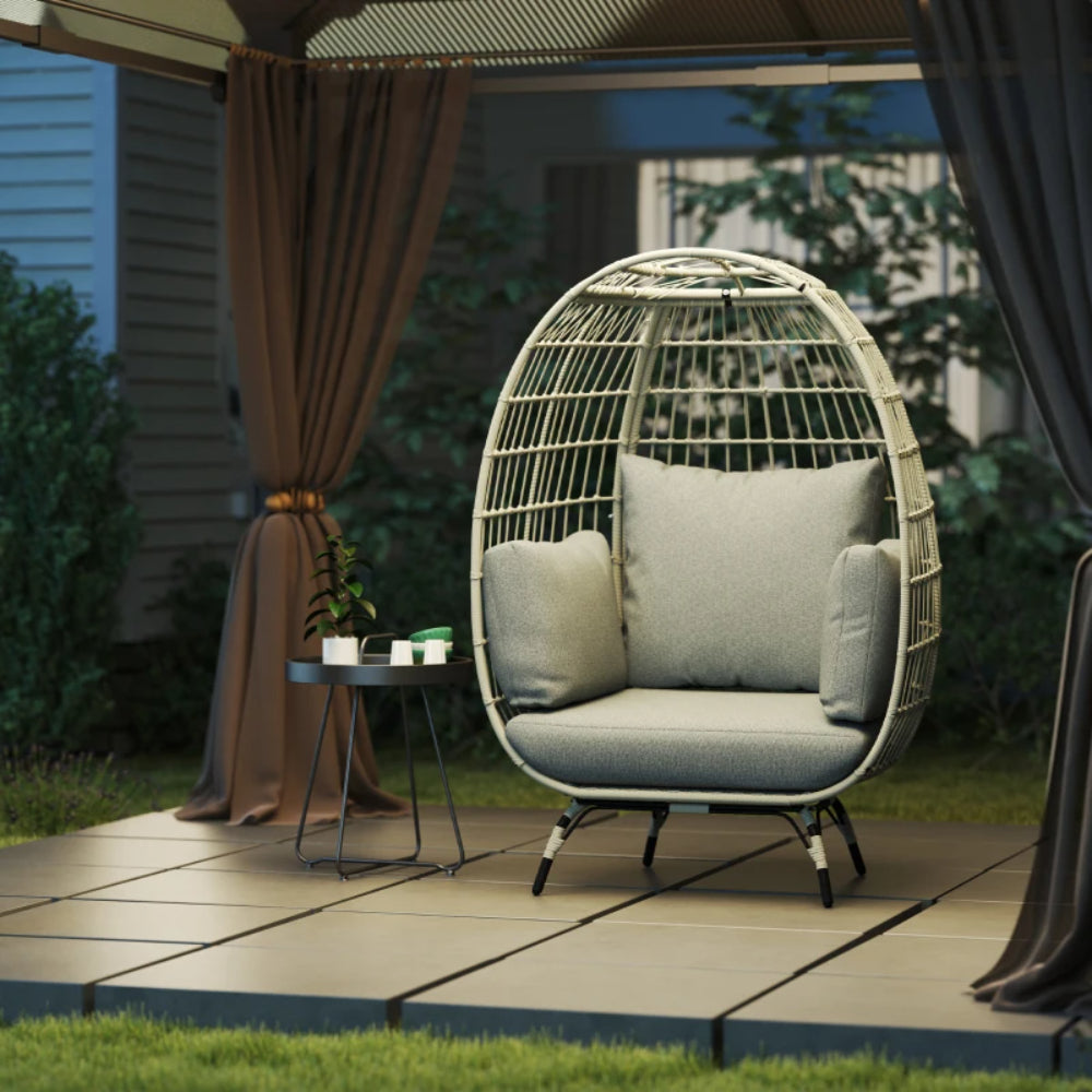 Outsunny Rattan Egg Chair with Cushions and Pillows