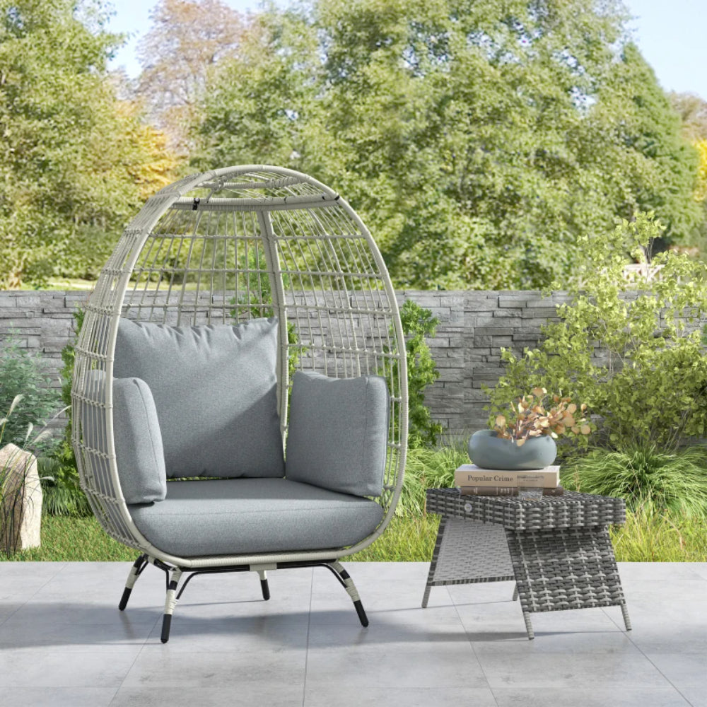 Outsunny Rattan Egg Chair with Cushions and Pillows