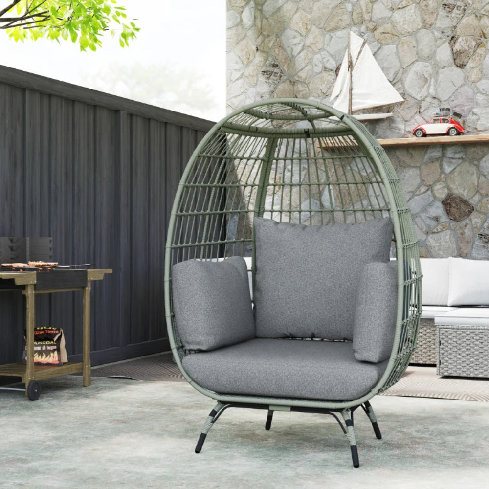 Outsunny Rattan Egg Chair with Cushions and Pillows