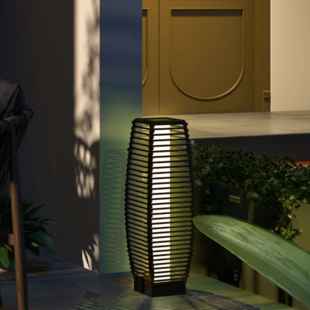 Outsunny Rattan Solar Floor Lamp, 68cm Tall Outdoor Garden Lantern Pathway Light & Decorative Lighting with Auto On/Off LED Lights, IP44, for Porch, Yard, Courtyard, Deck Additional Image 13